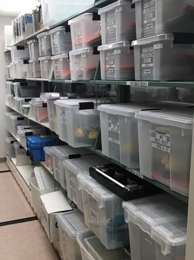 The library offers dozens of STEAM kits. The library offers dozens of STEAM kits.